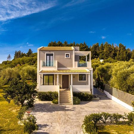 Valeria Private Villa Plános エクステリア 写真