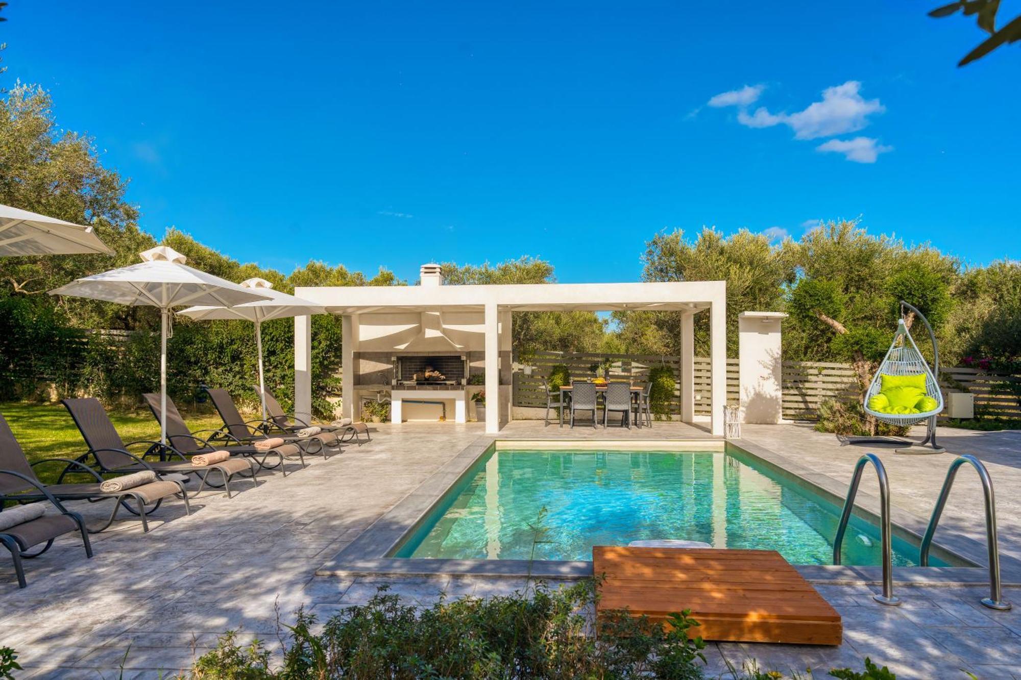 Valeria Private Villa Plános エクステリア 写真